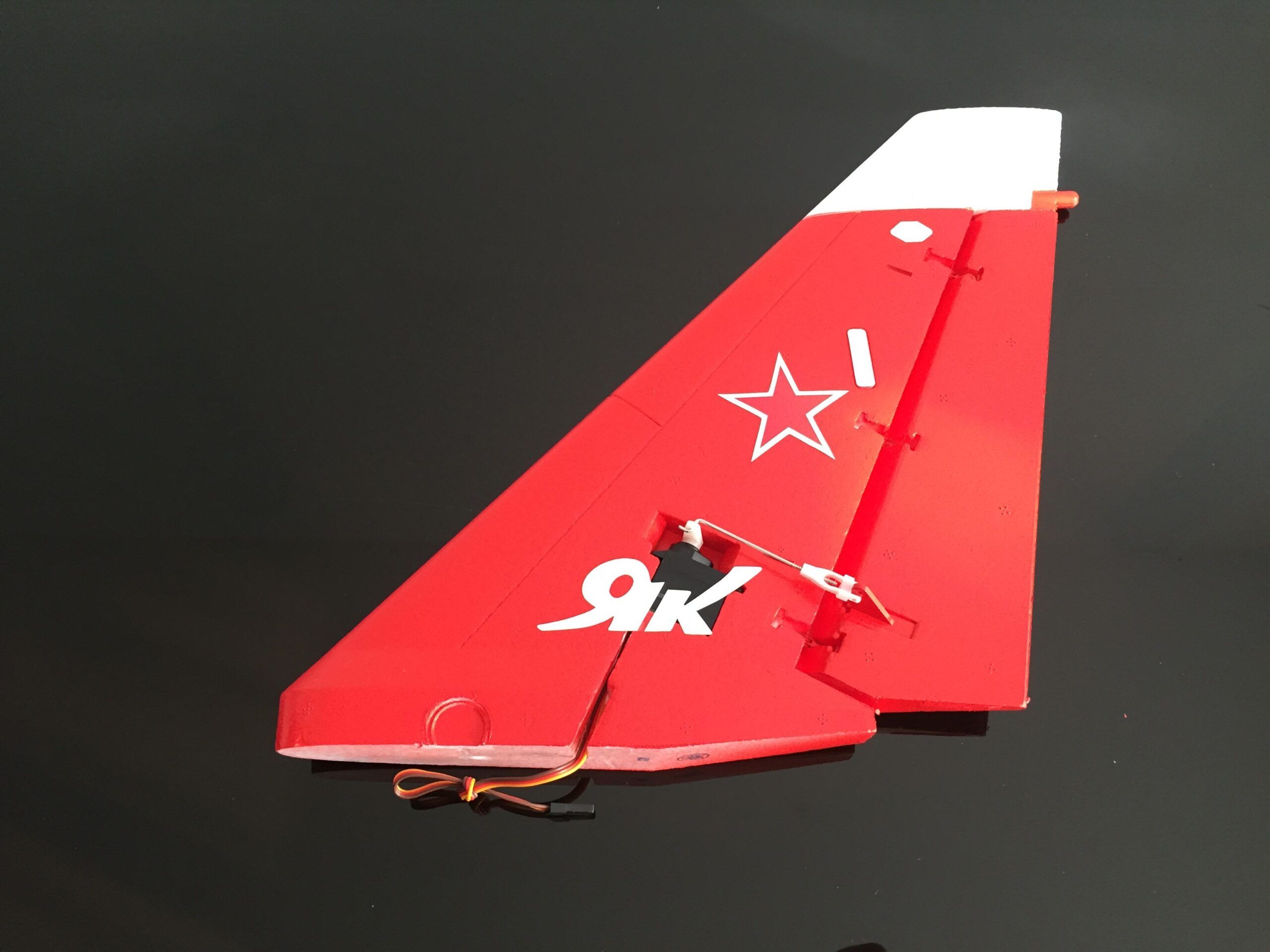TIMOM  FREEWING YAK-130 70mm  SERVO